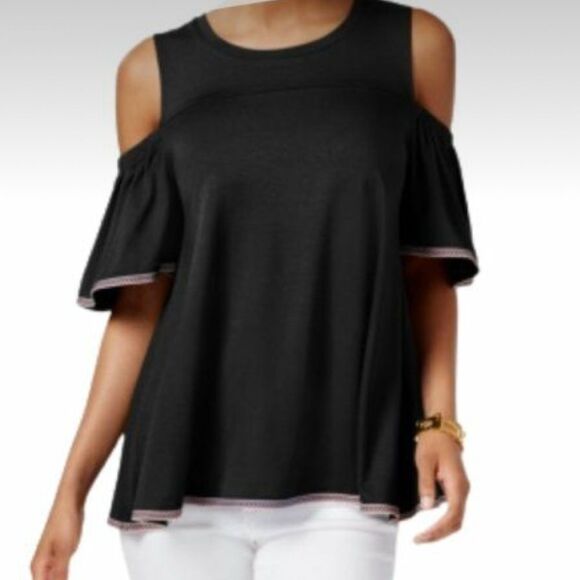 Cupio Tops - Cupio Cold Shoulder Tunic Size Medium